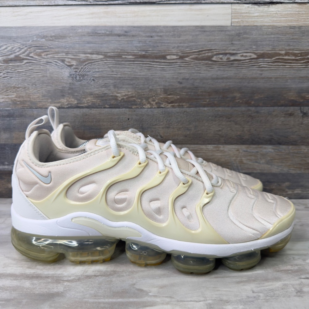 Nike Air VaporMax Plus Mens Size 12 Running Shoes Cream White 924453-100
